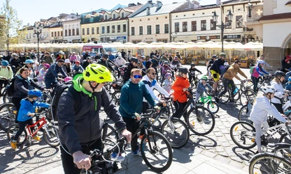 WYSTARTOWAŁ SEZON ROWEROWY W RZESZOWIE!