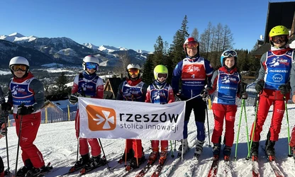 MISTRZOWSKI SEZON ZAWODNICZEK I ZAWODNIKÓW SEKCJI PARANARCIARSTWA ALPEJSKIEGO MKS GB SPORT!