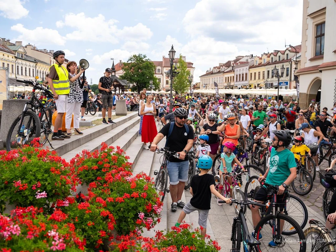 Finał Kampanii Rowerowy Maj w Rzeszowie i Strefa Kibica na Euro 2024