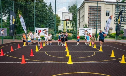 Sportowy dzień z koszykówką!