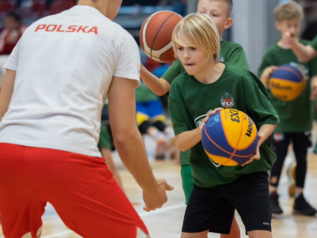 Szkolenie dla Nauczycieli Wychowania Fizycznego i trenerów z koszykówki 3x3 oraz Olimpic  Camp