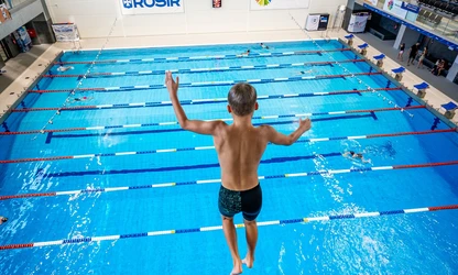 SPORTY WODNE NA BASENIE PRZY UL. MATUSZCZAKA