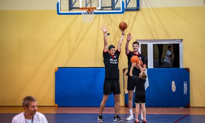 Cykl zajęć dla dzieci i młodzieży "Sportowy dzień z ..."