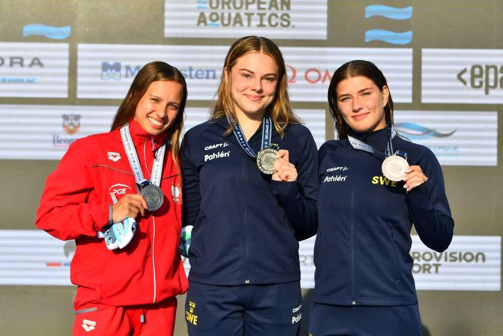 Tak tworzy się historia: Srebrny medal Oli Błażowskiej na Mistrzostwach Europy w Skokach do Wody